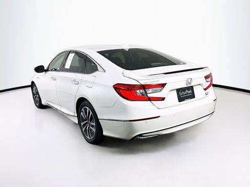 Used 2019 Honda Accord Touring image 5