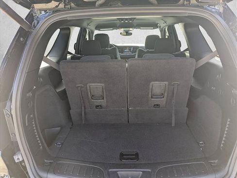 Used 2022 Dodge Durango GT RWD image 7