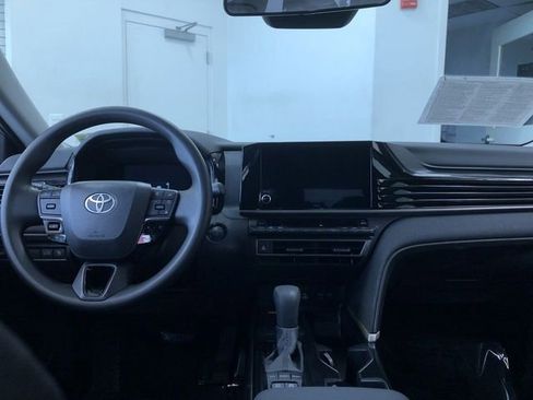 Used 2026 Toyota Camry LE FWD image 18