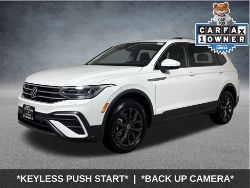 Used 2024 Volkswagen Tiguan SE image 3