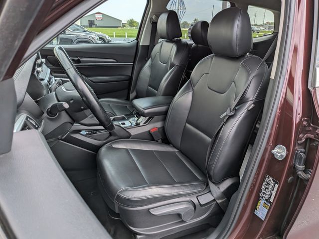 Used 2021 Kia Telluride LX FWD image 12