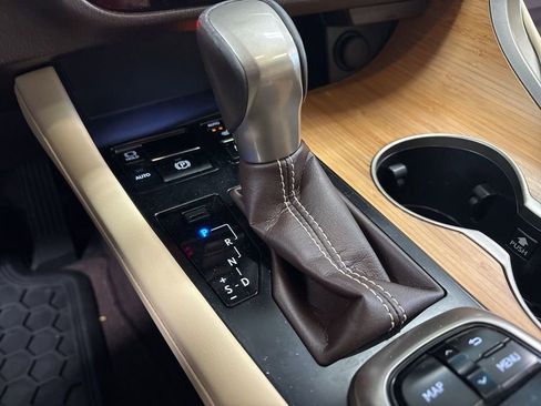 Used 2019 Lexus RX 350L FWD image 21