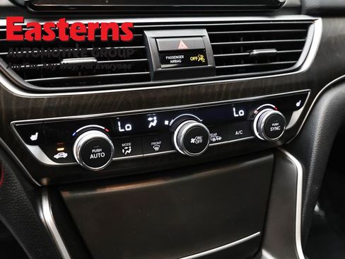 Used 2022 Honda Accord EX-L image 19
