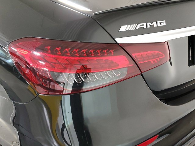 Used 2021 Mercedes-Benz E 53 AMG 4MATIC Sedan image 32