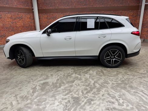 Certified 2024 Mercedes-Benz GLC 300 GLC 300 image 2