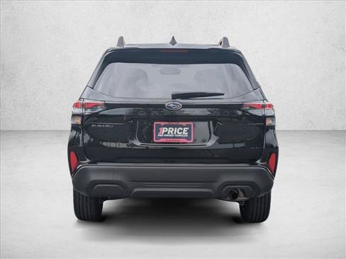Used 2025 Subaru Forester Premium w/ Convenience Package #1 AWD/4WD image 7