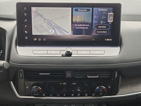 New 2026 Nissan Rogue Platinum image 15