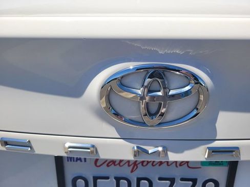 Used 2022 Toyota Camry LE FWD image 10