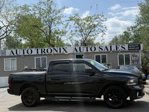 Used 2014 RAM 1500 Express w/ Black Ram 1500 Express Group image 26