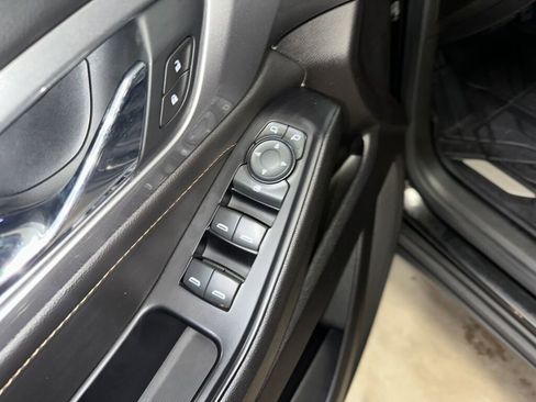 Used 2019 Chevrolet Traverse LS w/ LPO, Blackout Package FWD image 7