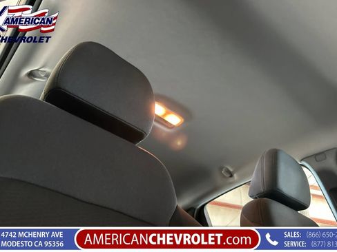 Used 2023 Chevrolet Malibu LT FWD image 22