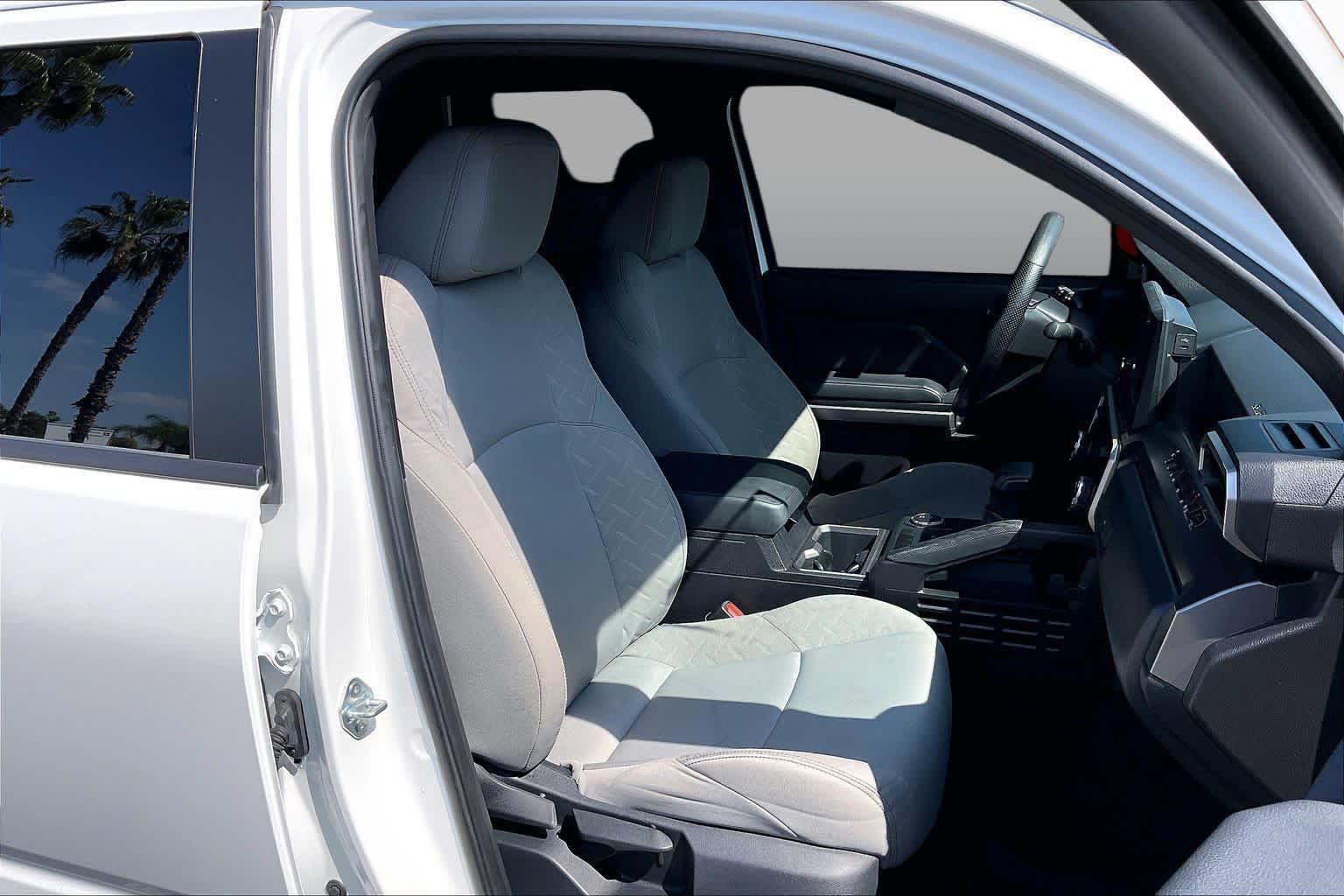 Used 2024 Toyota Tacoma SR5 RWD image 8
