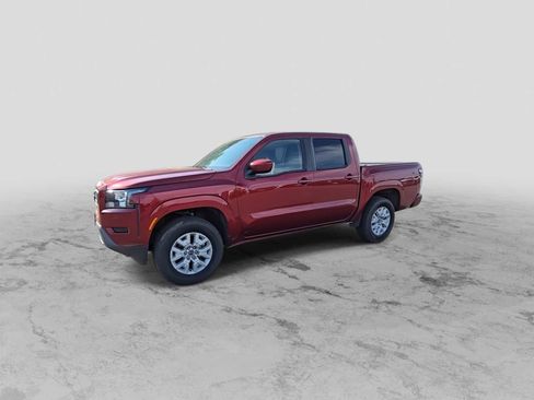Used 2023 Nissan Frontier SV image 4