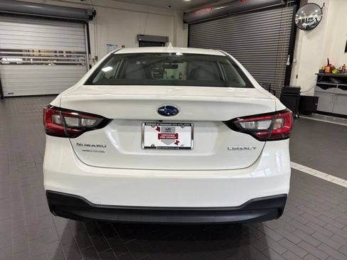 Used 2025 Subaru Legacy Premium w/ Popular Package #1 AWD/4WD image 4