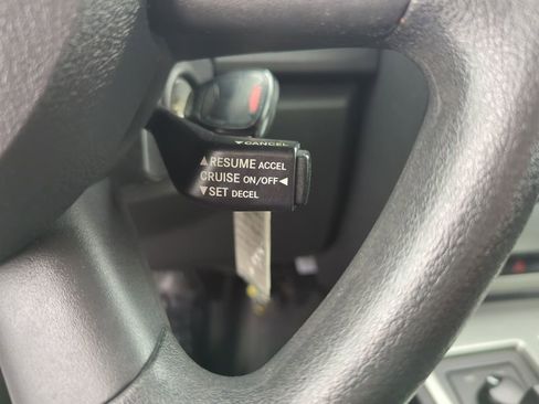 Used 2011 Dodge Nitro Heat image 23