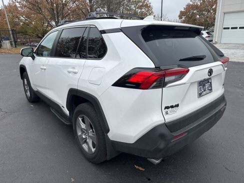 Certified 2025 Toyota RAV4 XLE image 5