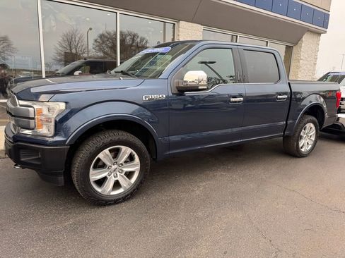Used 2019 Ford F150 Platinum image 2