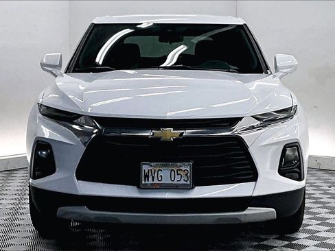 Used 2022 Chevrolet Blazer LT image 2