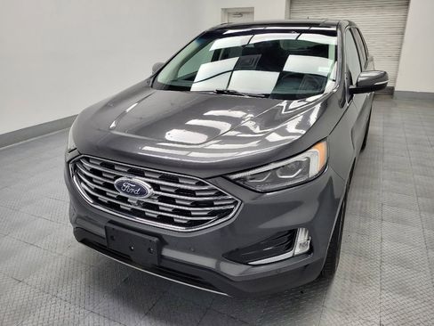 Used 2019 Ford Edge Titanium w/ Equipment Group 301A FWD image 15