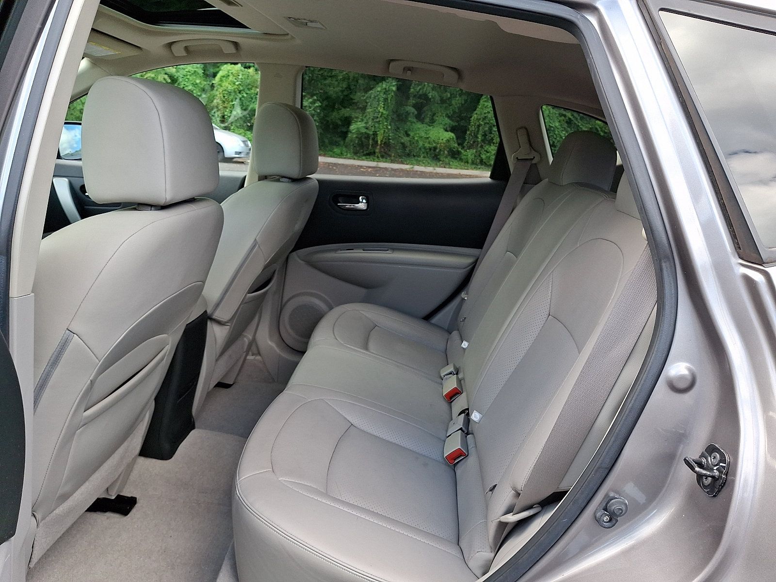 Used 2013 Nissan Rogue SL AWD/4WD image 10