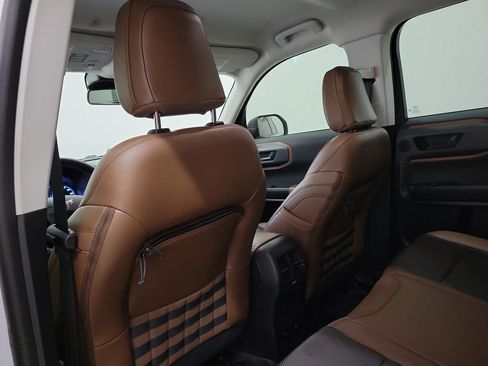 Used 2023 Ford Bronco Sport Badlands w/ Premium Package image 13