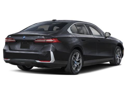 Used 2026 BMW i5 eDrive40 w/ M Sport Package RWD image 2