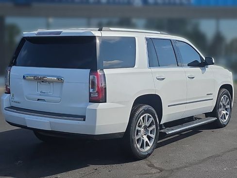 Used 2016 GMC Yukon Denali w/ Open Road Package AWD/4WD image 8