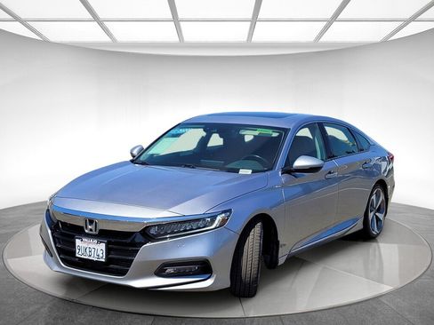 Certified 2020 Honda Accord Touring image 7