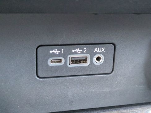 Used 2024 Nissan Altima 2.5 SV FWD image 20