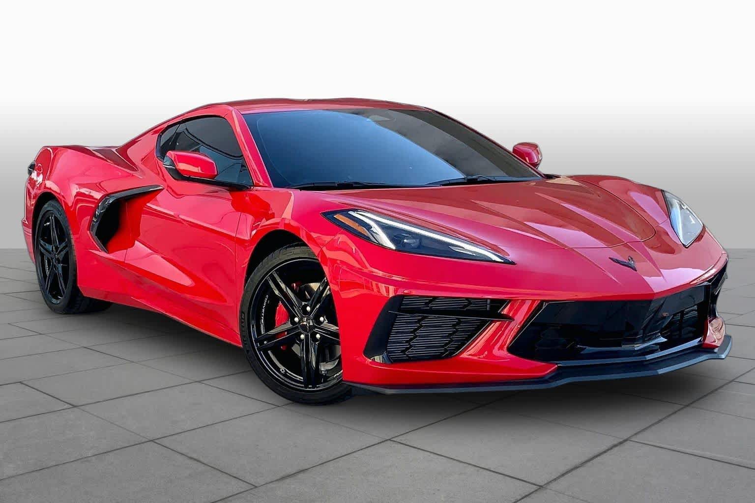 Used 2026 Chevrolet Corvette Stingray Coupe w/ 1LT RWD image 3