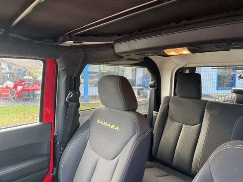 Used 2015 Jeep Wrangler Sahara w/ Connectivity Group image 14