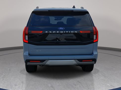 New 2026 Ford Expedition Platinum w/ Platinum Ultimate Package AWD/4WD image 6