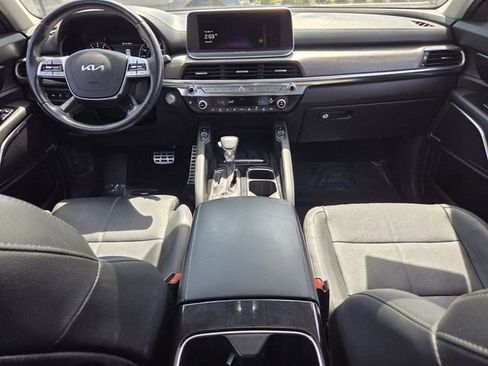 Used 2022 Kia Telluride SX w/ Nightfall Edition Package AWD/4WD image 15