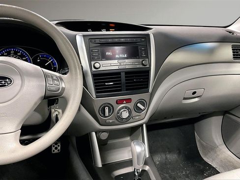 Used 2010 Subaru Forester 2.5XT Premium image 10