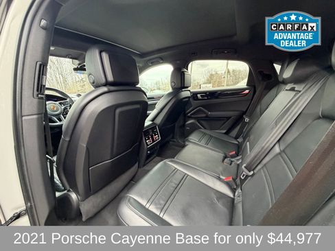 Used 2021 Porsche Cayenne Coupe image 10