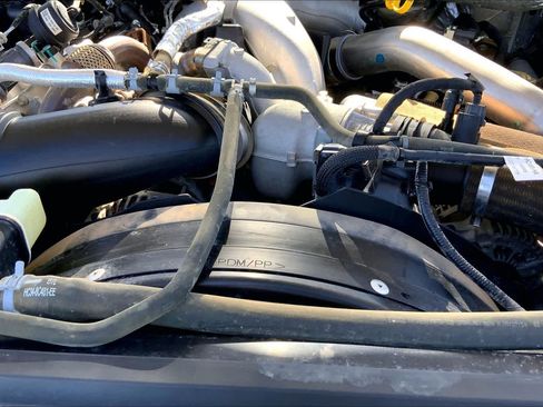 Certified 2024 Ford F450 Lariat w/ Lariat Ultimate Package AWD/4WD image 33