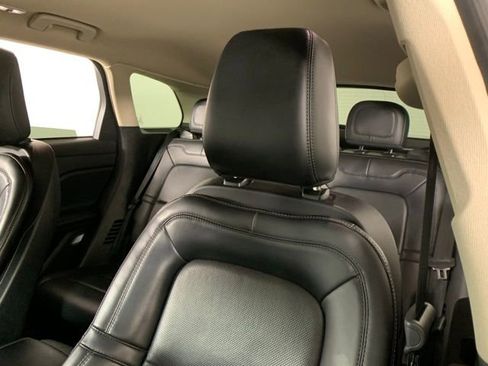 Certified 2023 Lincoln Corsair Reserve w/ Equipment Group 201A image 19