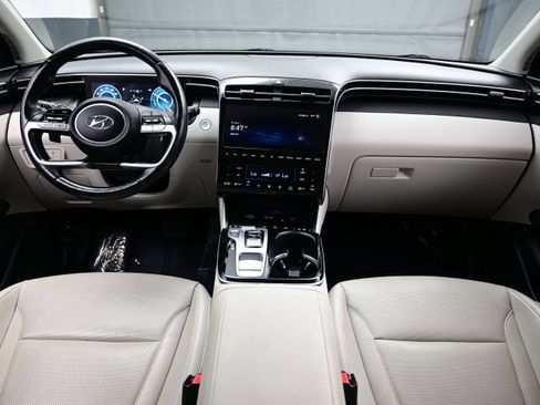 Used 2022 Hyundai Tucson Limited AWD/4WD image 18