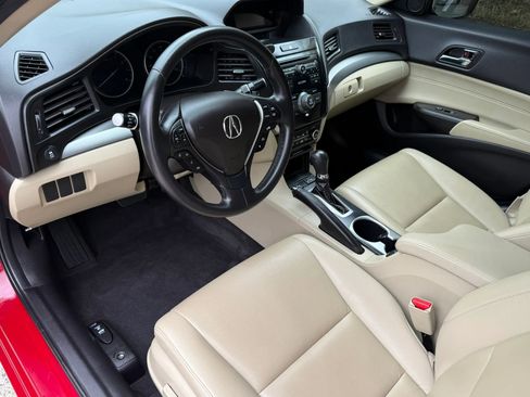 Used 2017 Acura ILX FWD image 17