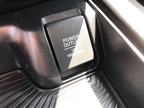 Used 2019 Honda CR-V LX image 27