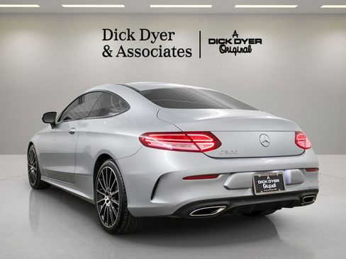 Used 2022 Mercedes-Benz C 300 Coupe image 4