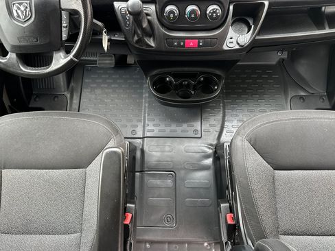 Used 2017 RAM ProMaster 2500 w/ Mopar Trailer Tow Group FWD image 15