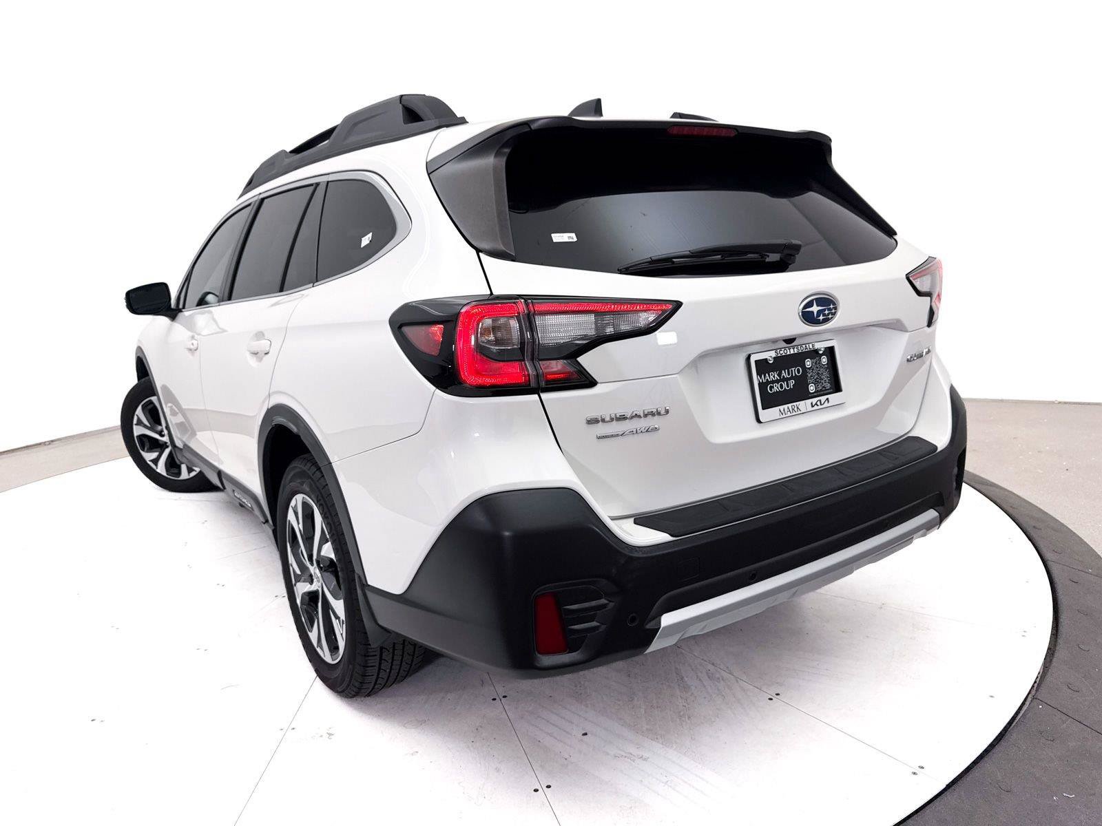 Used 2020 Subaru Outback Limited AWD/4WD image 9