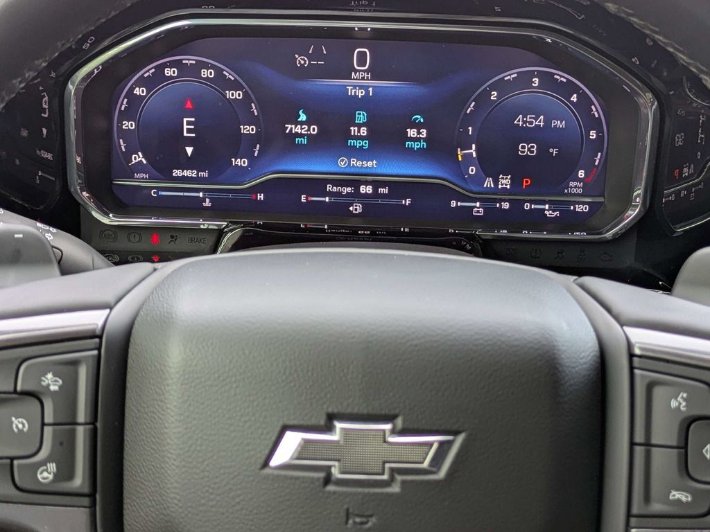 Used 2023 Chevrolet Silverado 1500 ZR2 AWD/4WD image 28