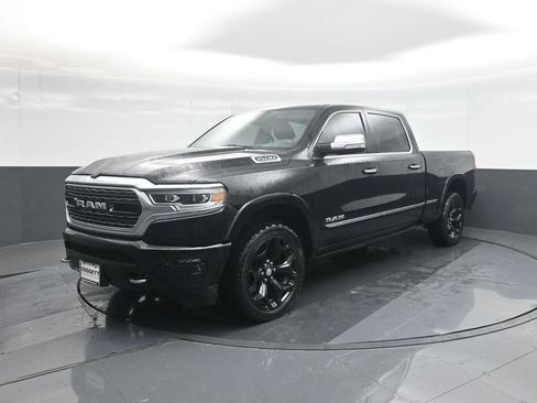 Used 2022 RAM 1500 Limited AWD/4WD image 1