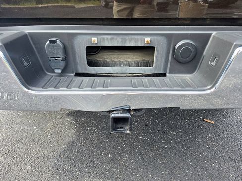Used 2018 GMC Sierra 1500 SLE w/ SLE Value Package RWD image 6