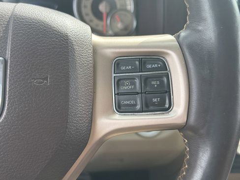 Used 2016 RAM 1500 Laramie Longhorn w/ Convenience Group AWD/4WD image 28
