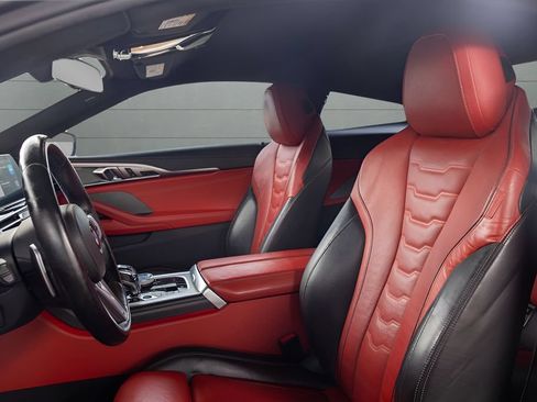 Used 2022 BMW M850i xDrive Coupe AWD/4WD image 37