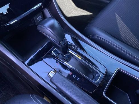 Used 2016 Honda Accord Sport image 25
