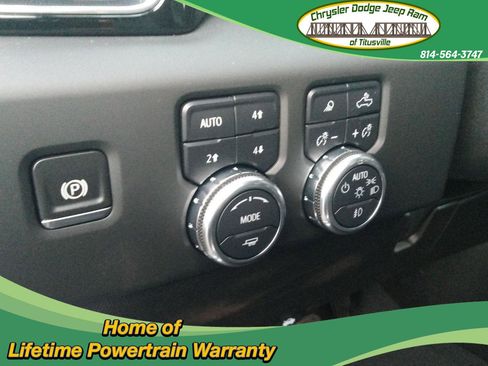 Used 2024 GMC Sierra 2500 Denali w/ Denali Reserve Package image 19